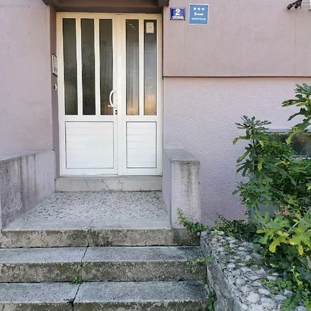 Apartment Nada